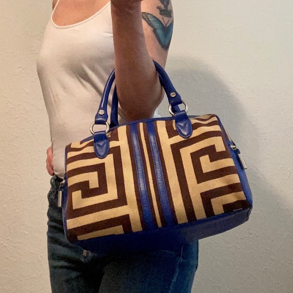 EUC Bodhi Bag with Cover - Picture 12 of 12